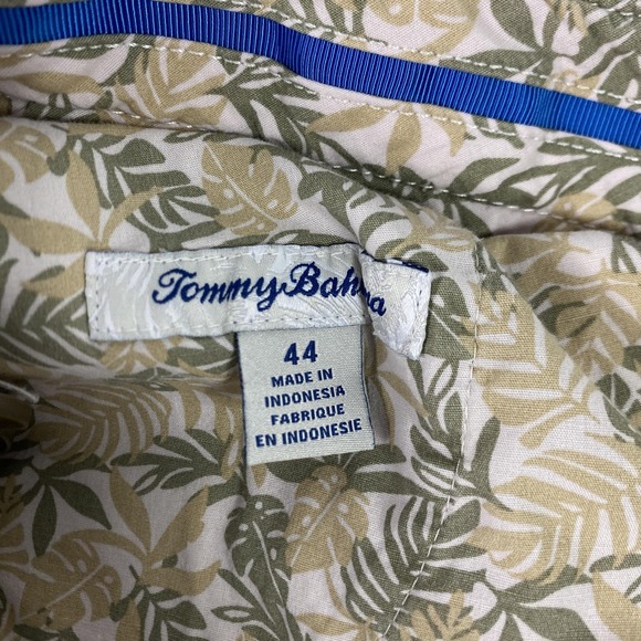 Tommy Bahama Shorts Mens 44 Beige Cargo Canvas Flat Front 11 Inseam Casual - Picture 6 of 10